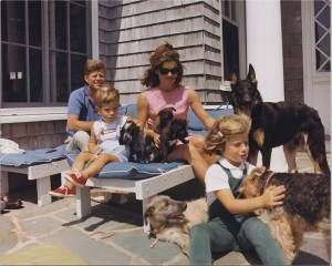 Kennedy and Jackie O on vacation with kids and puppies